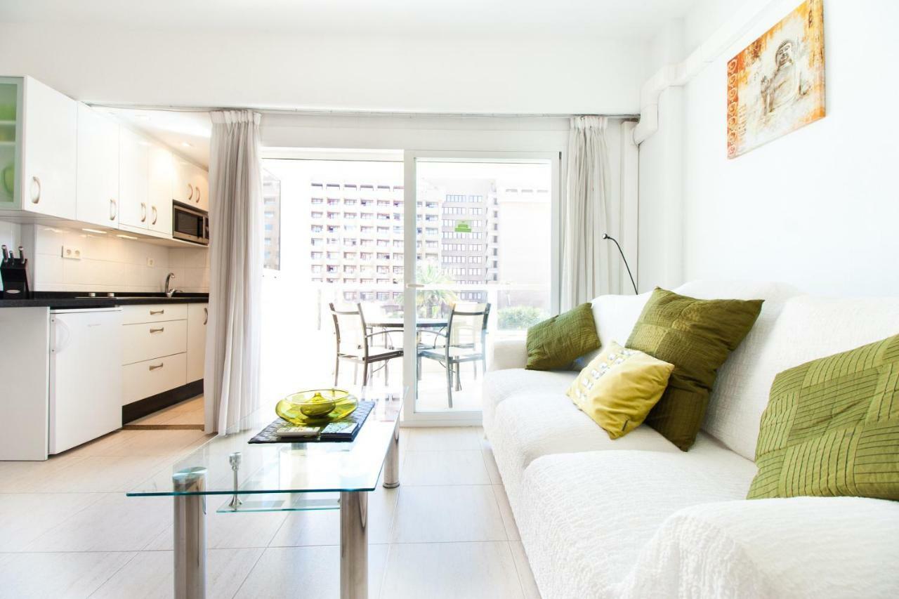 Hotel Apartamento Pyr Fuengirola Private Sunny Pool Side Esterno foto
