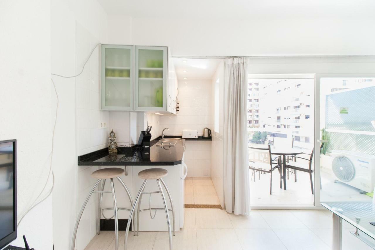 Hotel Apartamento Pyr Fuengirola Private Sunny Pool Side Esterno foto