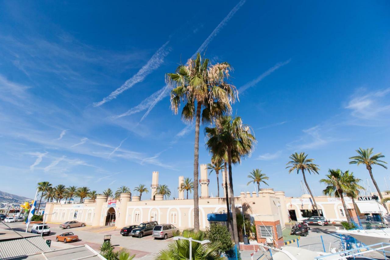 Hotel Apartamento Pyr Fuengirola Private Sunny Pool Side Esterno foto
